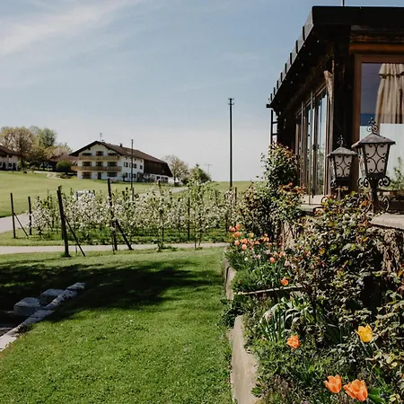 4 Sterne Hochries Apartment Rohrdorf (Bavaria)